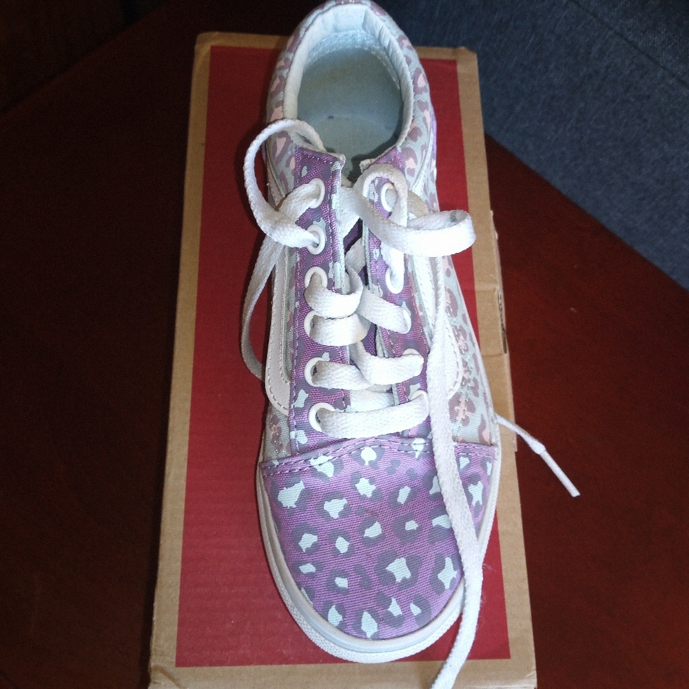 Girl's Vans